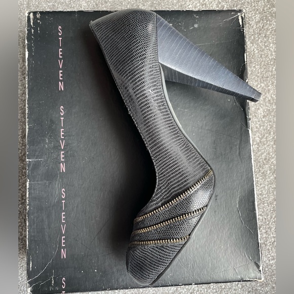 Steven by Steve Madden - Stacy - Picture 2 of 7